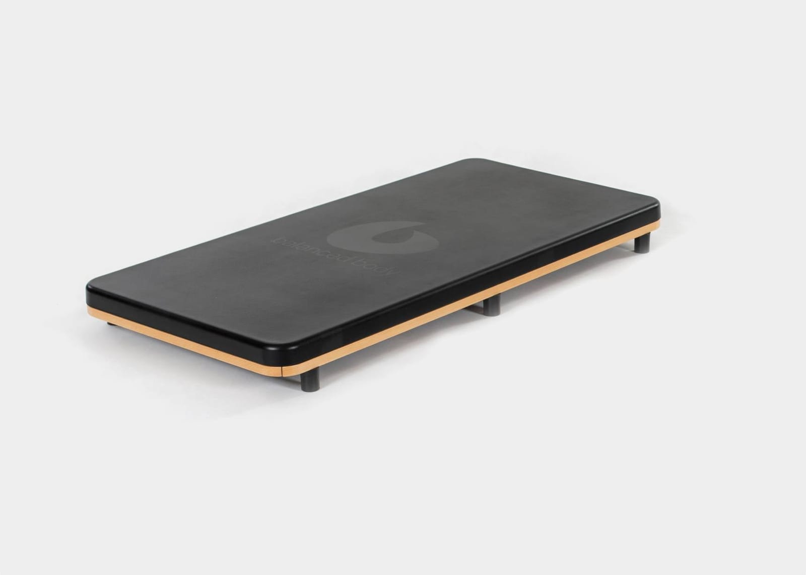 Easily-installed black mat for Rialto Reformer.