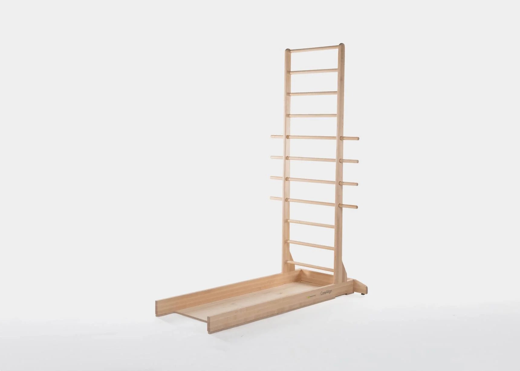 Free standing ladder