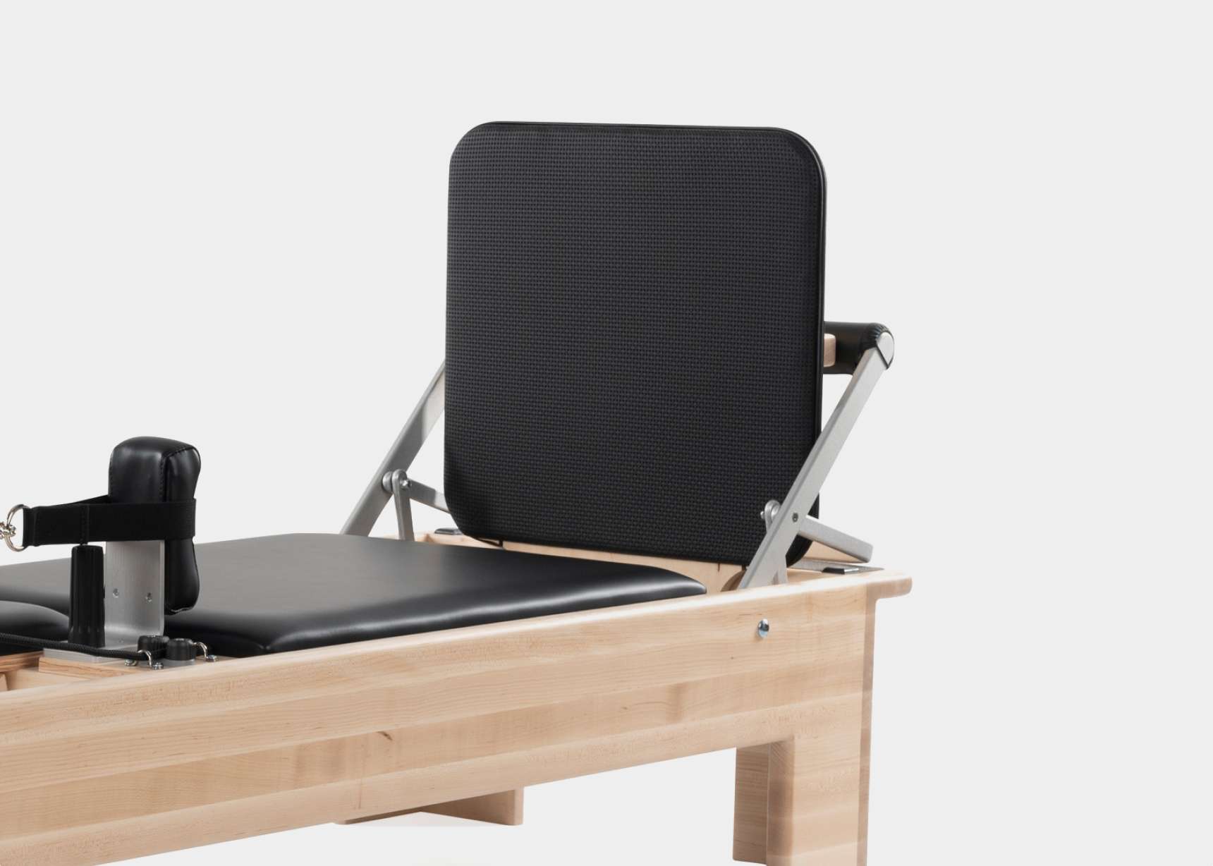 pilates studio reformer | caption::Classic Footbar